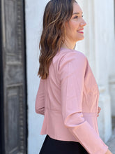 Cargar imagen en el visor de la galería, Chaqueta Peplum
